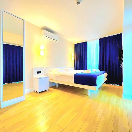 Апартаменты Orbi City A D Батуми Экстерьер фото