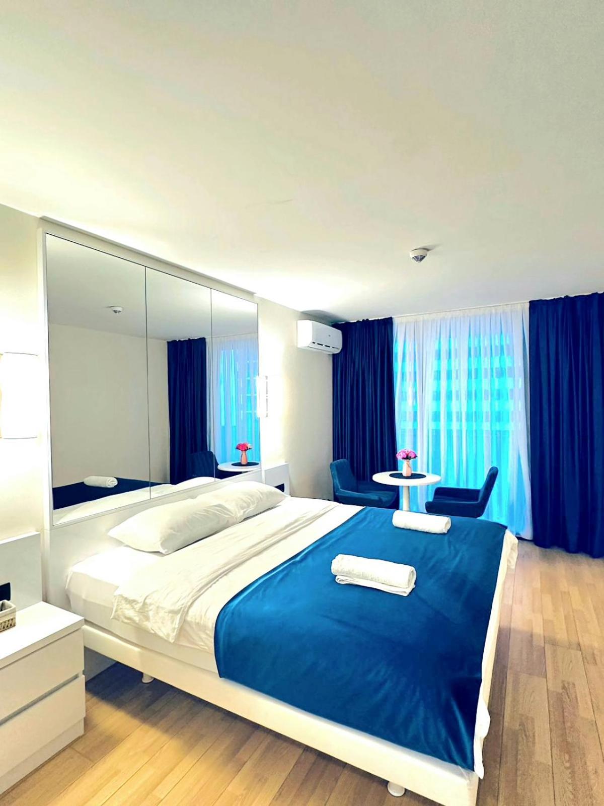 Апартаменты Orbi City A D Батуми Экстерьер фото